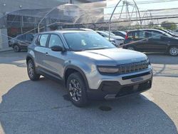 Grigio Usata 2024 Jeep Avenger Longitude SUV | 24.850 € (Buon prezzo)