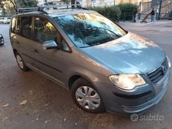 Grigio Usata 2007 VW Touran Trendline Monovolume | 3500 €
