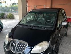 Nero Usata 2008 Lancia Musa Monovolume | 4000 € (Buon prezzo)