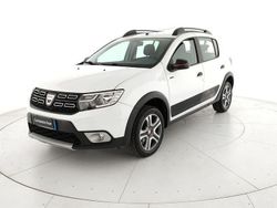 Bianco Usata 2019 Dacia Sandero Stepway Due volumi | 11.900 € (Molto cara)