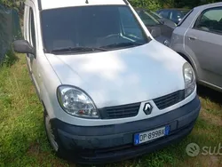 Usata 2008 Renault Kangoo Monovolume | 2600 € (Buon prezzo)