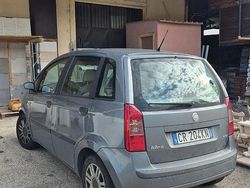 Grigio Usata 2004 Fiat Idea Monovolume | 2500 € (Cara)