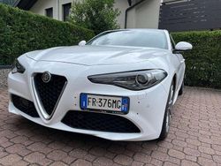 Bianco Usata 2016 Alfa Romeo Giulia Super Tre volumi | 18.000 € (Buon prezzo)