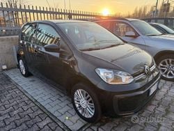 Nero Usata 2021 VW up! move up! Due volumi | 9990 € (Buon prezzo)