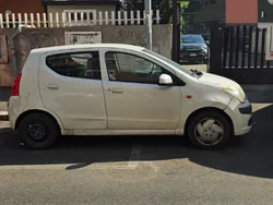 Usata 2010 Nissan Pixo Due volumi | 1700 € (Ottimo prezzo)