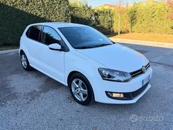 Bianco Usata 2013 VW Polo Tre volumi | 3990 € (Ottimo prezzo)