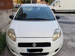 Bianco Usata 2008 Fiat Punto Due volumi | 1300 € (Ottimo prezzo)
