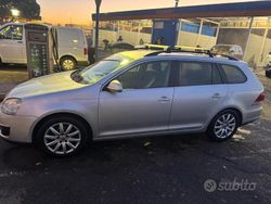 Grigio Usata 2009 VW Golf VI Station wagon | 3000 € (Buon prezzo)
