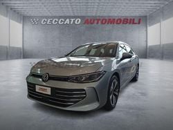 Grigio Usata 2024 VW Passat Station wagon | 47.500 € (Buon prezzo)
