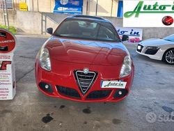 Rosso Usata 2012 Alfa Romeo Giulietta Exclusive Tre volumi | 6900 € (Buon prezzo)