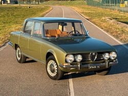 Verde Usata 1969 Alfa Romeo 1750 Tre volumi | 24.000 €