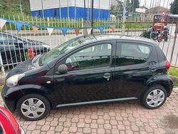 Nero Usata 2008 Toyota Aygo Due volumi | 3800 € (Buon prezzo)