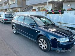 Blu Usata 2004 Audi A4 Station wagon | 800 € (Super prezzo)