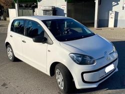 Usata 2014 VW up! take up! Due volumi | 6000 € (Buon prezzo)