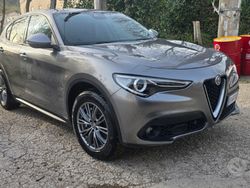 Grigio Usata 2018 Alfa Romeo Stelvio SUV | 20.000 € (Buon prezzo)