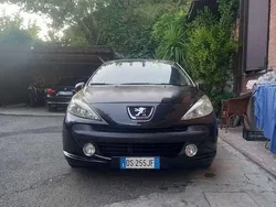 Usata 2008 Peugeot 207 Tre volumi | 1950 € (Buon prezzo)