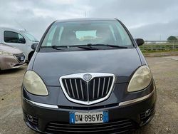 Grigio Usata 2009 Lancia Musa Monovolume | 1900 € (Buon prezzo)