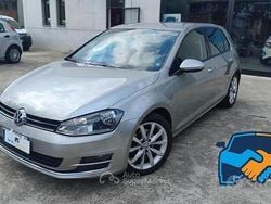 Grigio Usata 2016 VW Golf VII Highline Tre volumi | 9800 € (Ottimo prezzo)