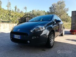 Usata 2017 Fiat Punto Due volumi | 5500 € (Buon prezzo)