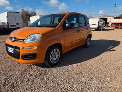 Arancione Usata 2019 Fiat Panda Connect Tre volumi | 8500 € (Buon prezzo)