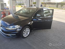 Nero Usata 2019 VW Golf Tre volumi | 13.000 € (Buon prezzo)