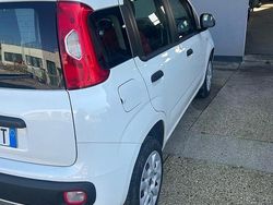 Bianco Usata 2016 Fiat Panda Lounge Tre volumi | 5800 € (Buon prezzo)