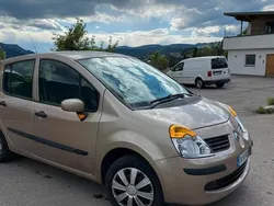 Usata 2005 Renault Modus Expression Monovolume | 2200 € (Buon prezzo)