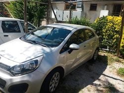 Grigio Usata 2012 Kia Rio Due volumi | 3400 €