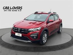 Rosso Usata 2023 Dacia Sandero Comfort Due volumi | 14.990 € (Buon prezzo)