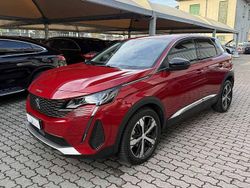 Rosso / metallizzato Usata 2023 Peugeot 3008 Allure SUV | 22.400 € (Ottimo prezzo)