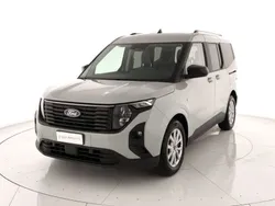 Grigio Usata 2024 Ford Tourneo Courier Titanium Monovolume | 19.990 € (Buon prezzo)