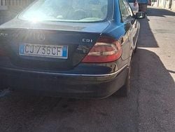 Nero Usata 2004 Mercedes CLK270 Coupé | 2000 € (Super prezzo)