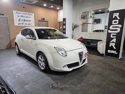 Bianco Usata 2012 Alfa Romeo MiTo Distinctive Due volumi | 3990 € (Ottimo prezzo)