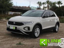 Beige Usata 2023 VW T-Roc Life SUV | 19.700 € (Ottimo prezzo)