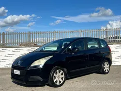 Nero Usata 2010 Peugeot 5008 Monovolume | 6150 € (Cara)