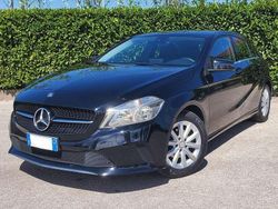 Nero Usata 2017 Mercedes A160 Business Tre volumi | 14.800 € (Buon prezzo)