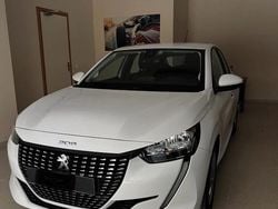 Bianco Usata 2019 Peugeot 208 Allure Due volumi | 9490 € (Buon prezzo)