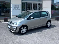 Tungsten silver Usata 2018 VW up! Highline Due volumi | 9900 € (Buon prezzo)