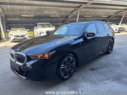 Nero Nuova 2025 BMW 520 Efficient Dynamics Station wagon | 74.000 € (Ottimo prezzo)