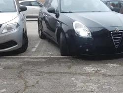 Usata 2012 Alfa Romeo Giulietta Due volumi | 4700 € (Super prezzo)
