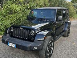 Usata 2012 Jeep Wrangler Unlimited Sahara SUV | 26.000 € (Cara)