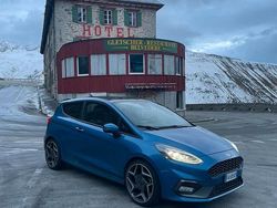 Blu Usata 2019 Ford Fiesta ST Due volumi | 18.500 € (Cara)