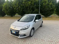 Argento Usata 2012 Renault Scénic III XMOD Monovolume | 4400 € (Buon prezzo)
