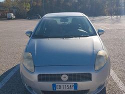 Grigio Usata 2010 Fiat Grande Punto Due volumi | 2000 €