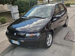 Usata 2002 Fiat Punto Due volumi | 2000 € (Molto cara)
