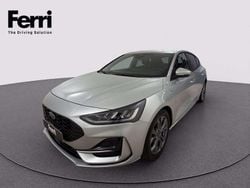 Moondust silver Usata 2024 Ford Focus ST-Line Tre volumi | 19.780 € (Buon prezzo)