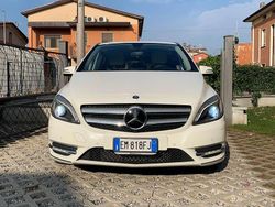 Usata 2012 Mercedes B180 Premium Monovolume | 9000 € (Cara)