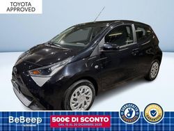 Nero metallizzato Usata 2021 Toyota Aygo X-play Due volumi | 10.900 € (Buon prezzo)