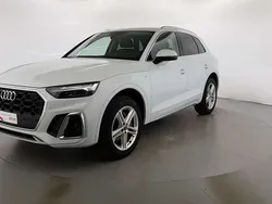 Bianco ghiacciaio metallizzato Usata 2024 Audi Q5 S-Line SUV | 54.800 € (Buon prezzo)