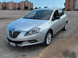 Grigio Usata 2010 Lancia Delta Due volumi | 3500 € (Buon prezzo)